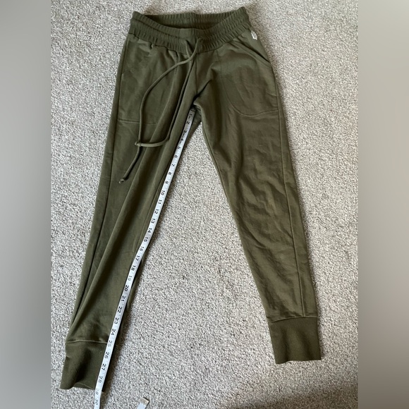Free People Movement Sunny Skinny Sweatpant Joggers in Everest Olive - Picture 5 of 11